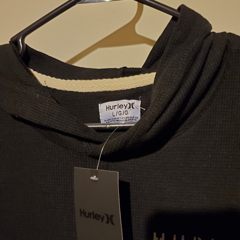 Hurley pull over - Picture 2 of 3